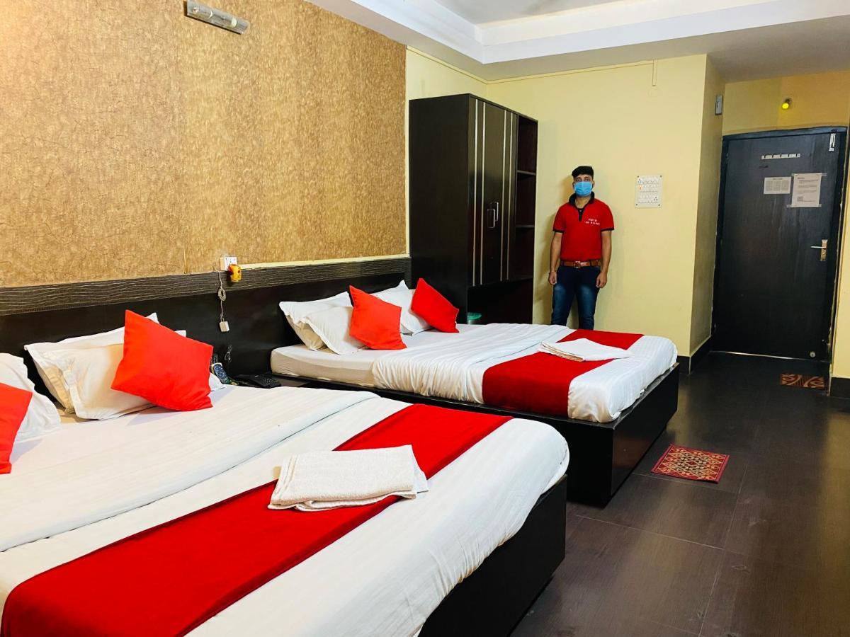 Hotel The Avenue Gamharia Exterior foto